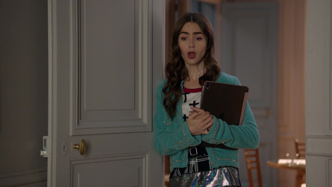 Emily_in_Paris_S01E02_Masculin_Feminin_720p_NF_WEB-DL_DDP5_1_x264-BTN_0143.jpg