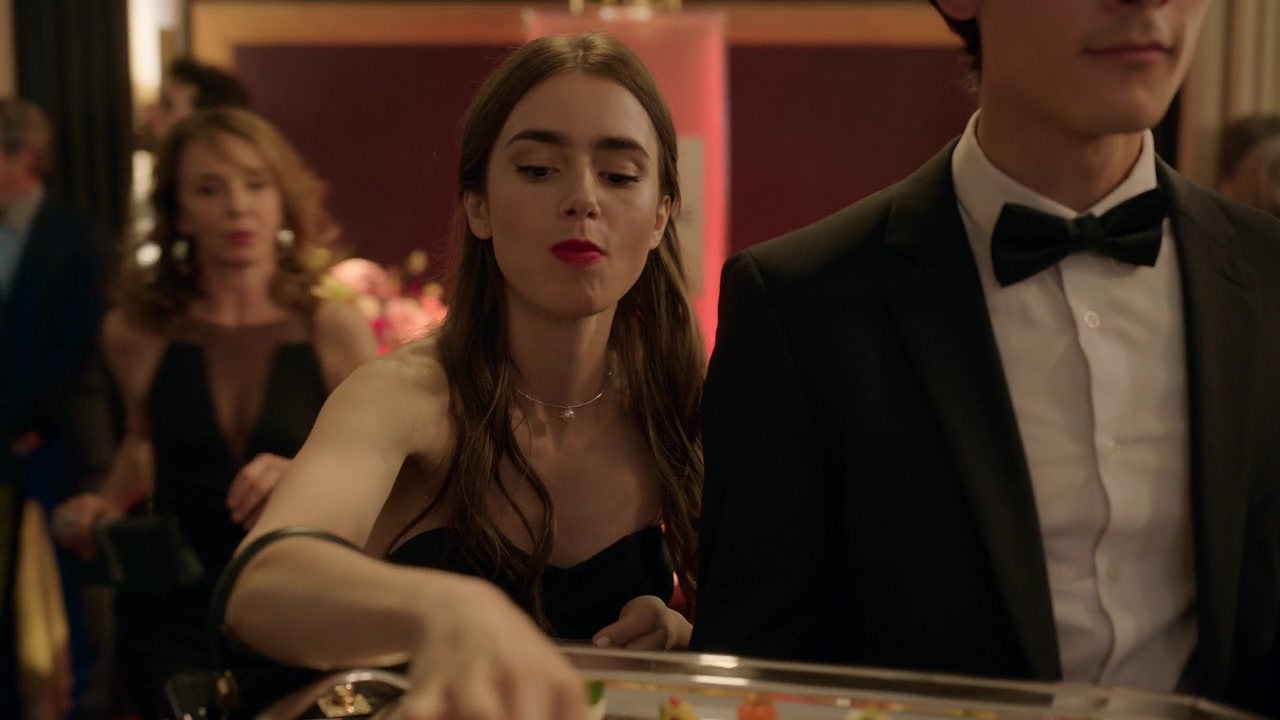 Emily_in_Paris_S01E02_Masculin_Feminin_720p_NF_WEB-DL_DDP5_1_x264-BTN_0227.jpg