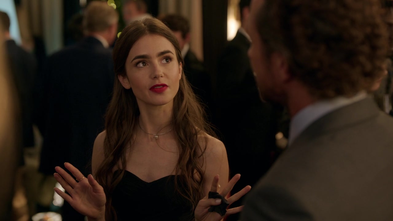 Emily_in_Paris_S01E02_Masculin_Feminin_720p_NF_WEB-DL_DDP5_1_x264-BTN_0290.jpg