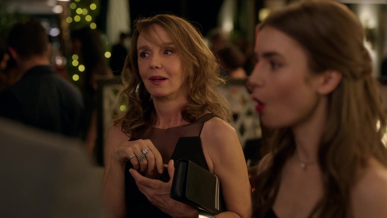 Emily_in_Paris_S01E02_Masculin_Feminin_720p_NF_WEB-DL_DDP5_1_x264-BTN_0295.jpg