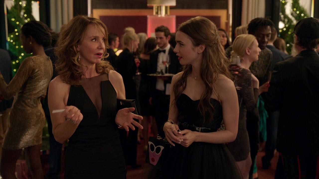 Emily_in_Paris_S01E02_Masculin_Feminin_720p_NF_WEB-DL_DDP5_1_x264-BTN_0310.jpg