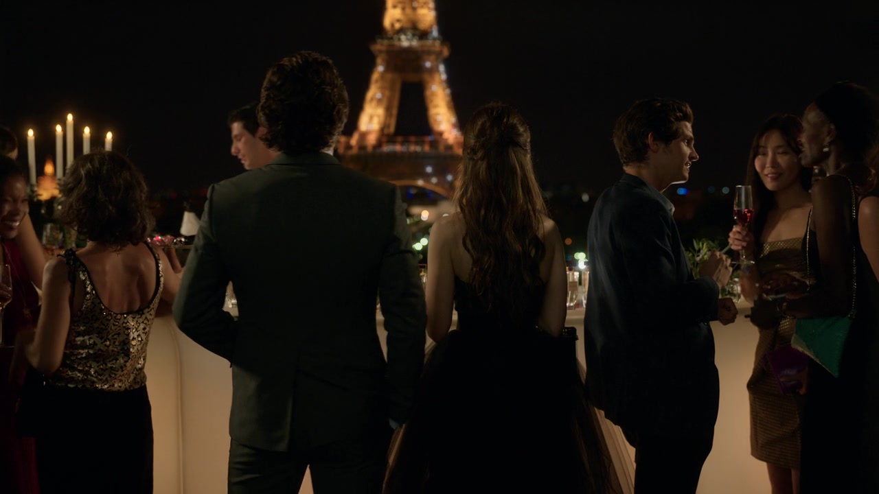 Emily_in_Paris_S01E02_Masculin_Feminin_720p_NF_WEB-DL_DDP5_1_x264-BTN_0326.jpg