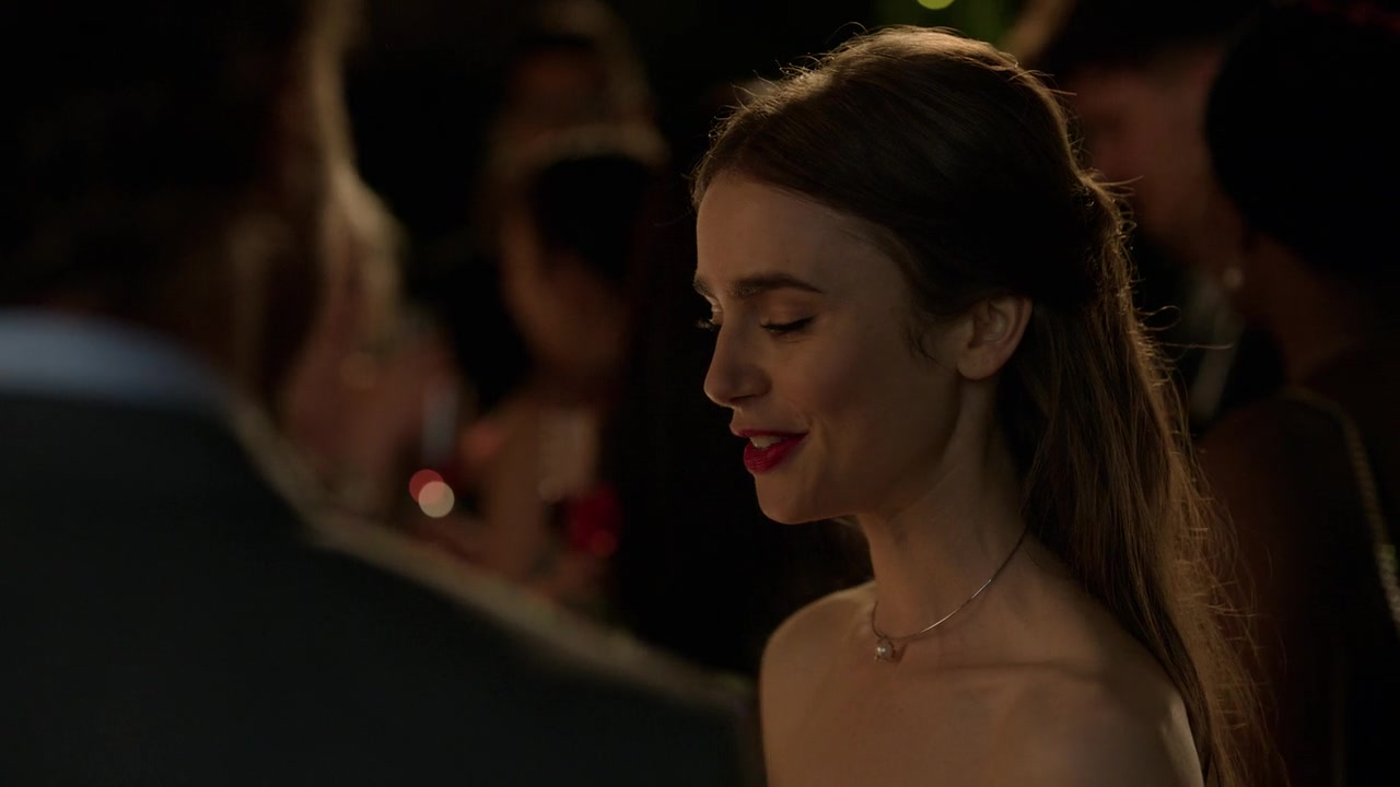 Emily_in_Paris_S01E02_Masculin_Feminin_720p_NF_WEB-DL_DDP5_1_x264-BTN_0359.jpg