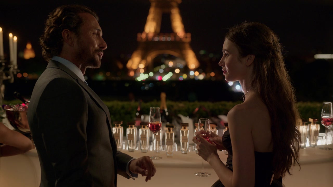 Emily_in_Paris_S01E02_Masculin_Feminin_720p_NF_WEB-DL_DDP5_1_x264-BTN_0376.jpg