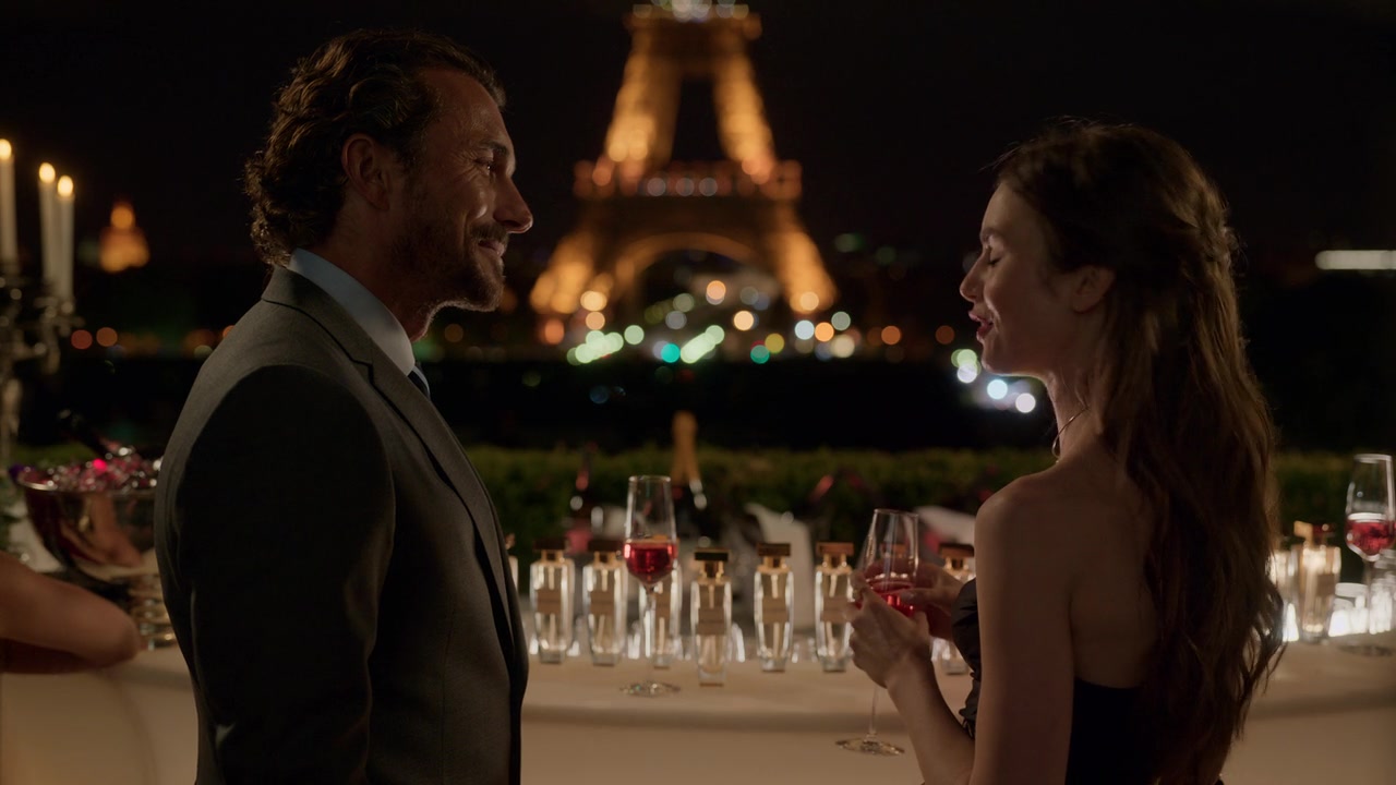 Emily_in_Paris_S01E02_Masculin_Feminin_720p_NF_WEB-DL_DDP5_1_x264-BTN_0384.jpg