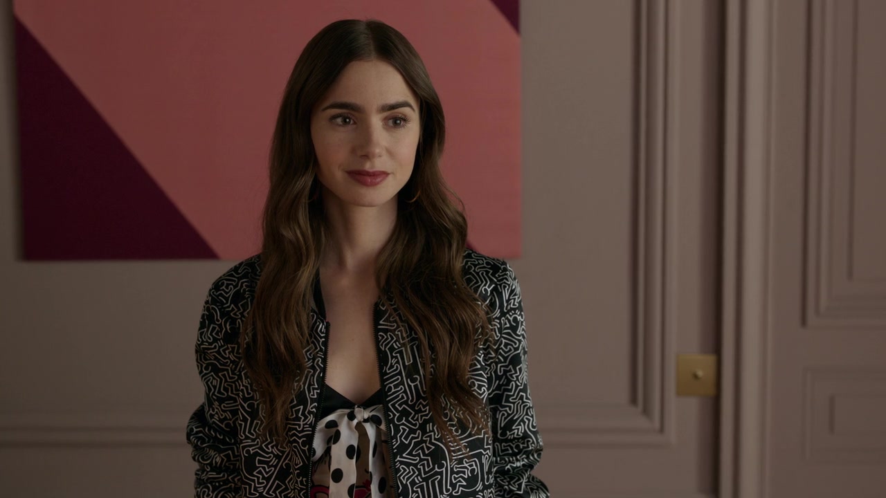 Emily_in_Paris_S01E02_Masculin_Feminin_720p_NF_WEB-DL_DDP5_1_x264-BTN_0493.jpg