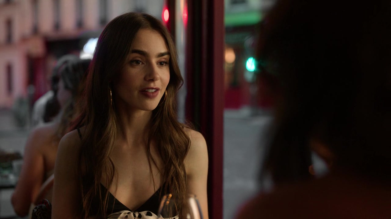 Emily_in_Paris_S01E02_Masculin_Feminin_720p_NF_WEB-DL_DDP5_1_x264-BTN_0688.jpg