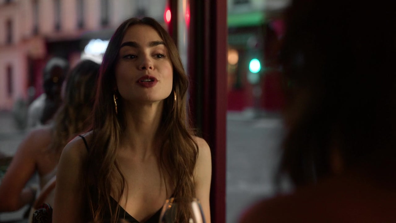 Emily_in_Paris_S01E02_Masculin_Feminin_720p_NF_WEB-DL_DDP5_1_x264-BTN_0689.jpg