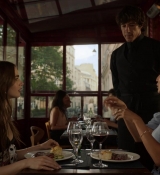 Emily_in_Paris_S01E02_Masculin_Feminin_720p_NF_WEB-DL_DDP5_1_x264-BTN_0659.jpg