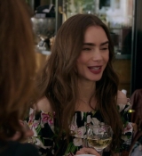 Emily_in_Paris_S01E02_Masculin_Feminin_720p_NF_WEB-DL_DDP5_1_x264-BTN_1103.jpg