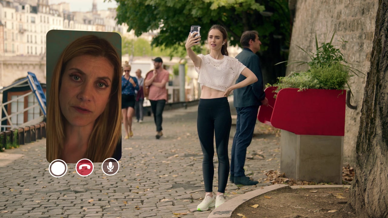 Emily_in_Paris_S01E03_Sexy_or_Sexist_720p_NF_WEB-DL_DDP5_1_x264-BTN_0073.jpg