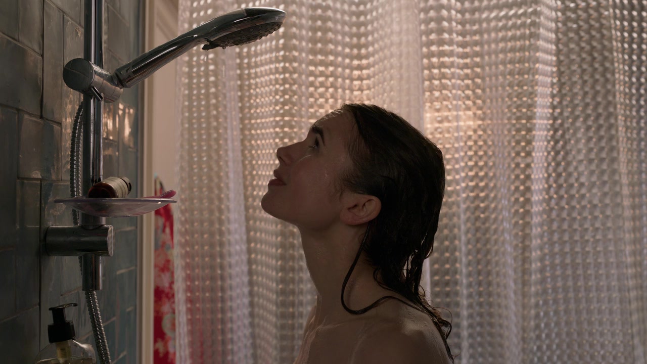 Emily_in_Paris_S01E03_Sexy_or_Sexist_720p_NF_WEB-DL_DDP5_1_x264-BTN_0116.jpg