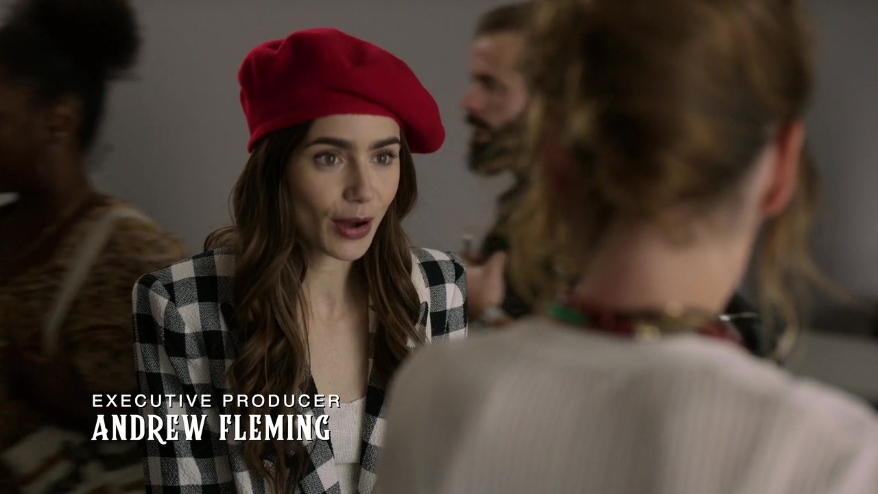 Emily_in_Paris_S01E03_Sexy_or_Sexist_720p_NF_WEB-DL_DDP5_1_x264-BTN_0205.jpg