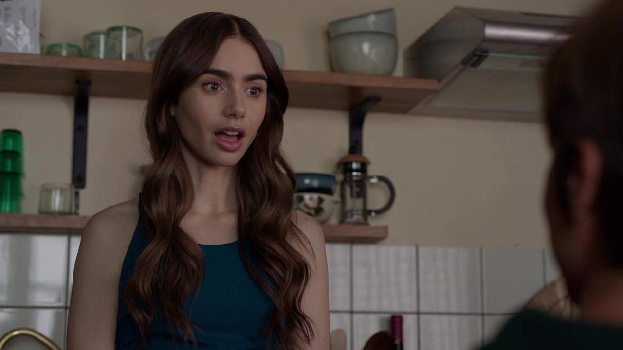 Emily_in_Paris_S01E03_Sexy_or_Sexist_720p_NF_WEB-DL_DDP5_1_x264-BTN_0583.jpg