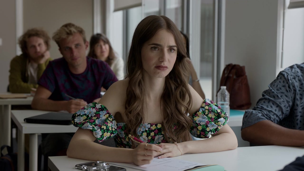 Emily_in_Paris_S01E03_Sexy_or_Sexist_720p_NF_WEB-DL_DDP5_1_x264-BTN_0631.jpg