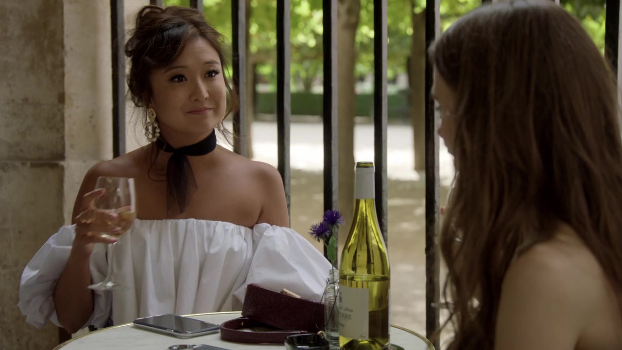 Emily_in_Paris_S01E03_Sexy_or_Sexist_720p_NF_WEB-DL_DDP5_1_x264-BTN_0728.jpg Emily_in_Paris_S01E03_Sexy_or_Sexist_720p_NF_WEB-DL_DDP5_1_x264-BTN_0728.jpg