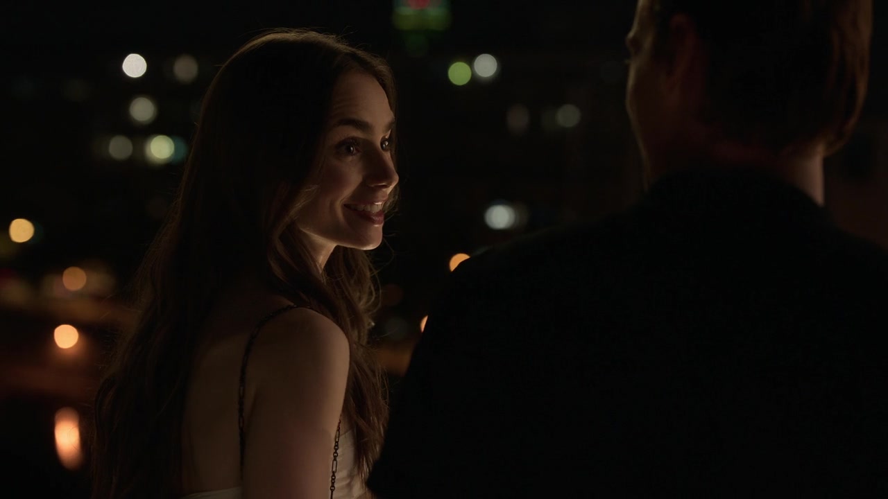 Emily_in_Paris_S01E03_Sexy_or_Sexist_720p_NF_WEB-DL_DDP5_1_x264-BTN_0904.jpg