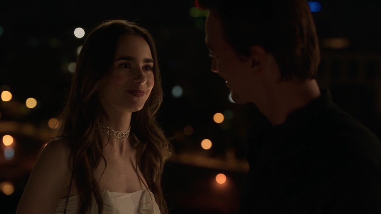 Emily_in_Paris_S01E03_Sexy_or_Sexist_720p_NF_WEB-DL_DDP5_1_x264-BTN_0945.jpg