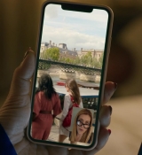 Emily_in_Paris_S01E03_Sexy_or_Sexist_720p_NF_WEB-DL_DDP5_1_x264-BTN_0035.jpg
