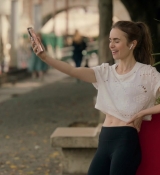 Emily_in_Paris_S01E03_Sexy_or_Sexist_720p_NF_WEB-DL_DDP5_1_x264-BTN_0036.jpg