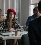 Emily_in_Paris_S01E03_Sexy_or_Sexist_720p_NF_WEB-DL_DDP5_1_x264-BTN_0179.jpg
