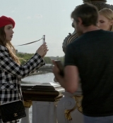 Emily_in_Paris_S01E03_Sexy_or_Sexist_720p_NF_WEB-DL_DDP5_1_x264-BTN_0371.jpg