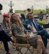 Emily_in_Paris_S01E03_Sexy_or_Sexist_720p_NF_WEB-DL_DDP5_1_x264-BTN_0410.jpg