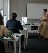 Emily_in_Paris_S01E03_Sexy_or_Sexist_720p_NF_WEB-DL_DDP5_1_x264-BTN_0610.jpg
