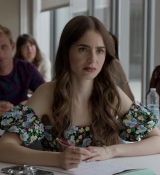 Emily_in_Paris_S01E03_Sexy_or_Sexist_720p_NF_WEB-DL_DDP5_1_x264-BTN_0631.jpg