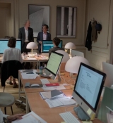 Emily_in_Paris_S01E03_Sexy_or_Sexist_720p_NF_WEB-DL_DDP5_1_x264-BTN_0693.jpg