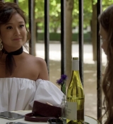 Emily_in_Paris_S01E03_Sexy_or_Sexist_720p_NF_WEB-DL_DDP5_1_x264-BTN_0728.jpg