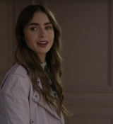 Emily_in_Paris_S01E03_Sexy_or_Sexist_720p_NF_WEB-DL_DDP5_1_x264-BTN_1108.jpg