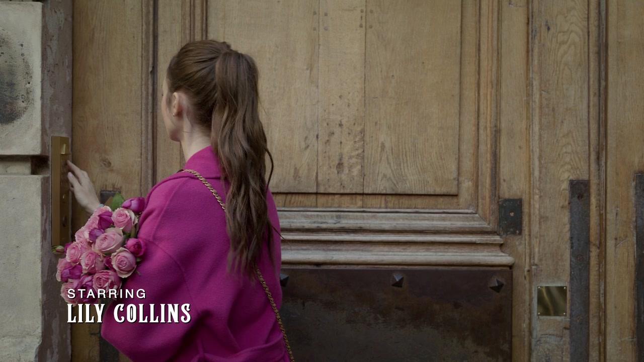 Emily_in_Paris_S01E04_A_Kiss_Is_Just_A_Kiss_720p_NF_WEB-DL_DDP5_1_x264-BTN_0157.jpg
