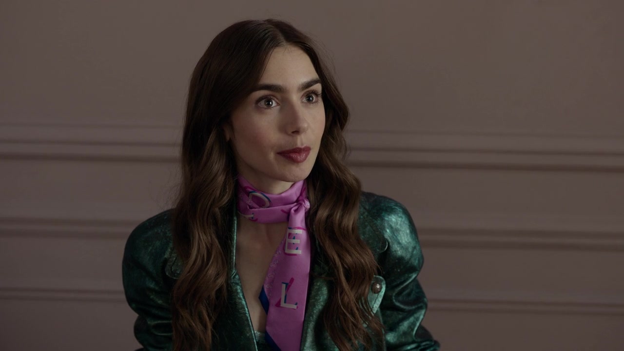 Emily_in_Paris_S01E04_A_Kiss_Is_Just_A_Kiss_720p_NF_WEB-DL_DDP5_1_x264-BTN_0388.jpg Emily_in_Paris_S01E04_A_Kiss_Is_Just_A_Kiss_720p_NF_WEB-DL_DDP5_1_x264-BTN_0388.jpg