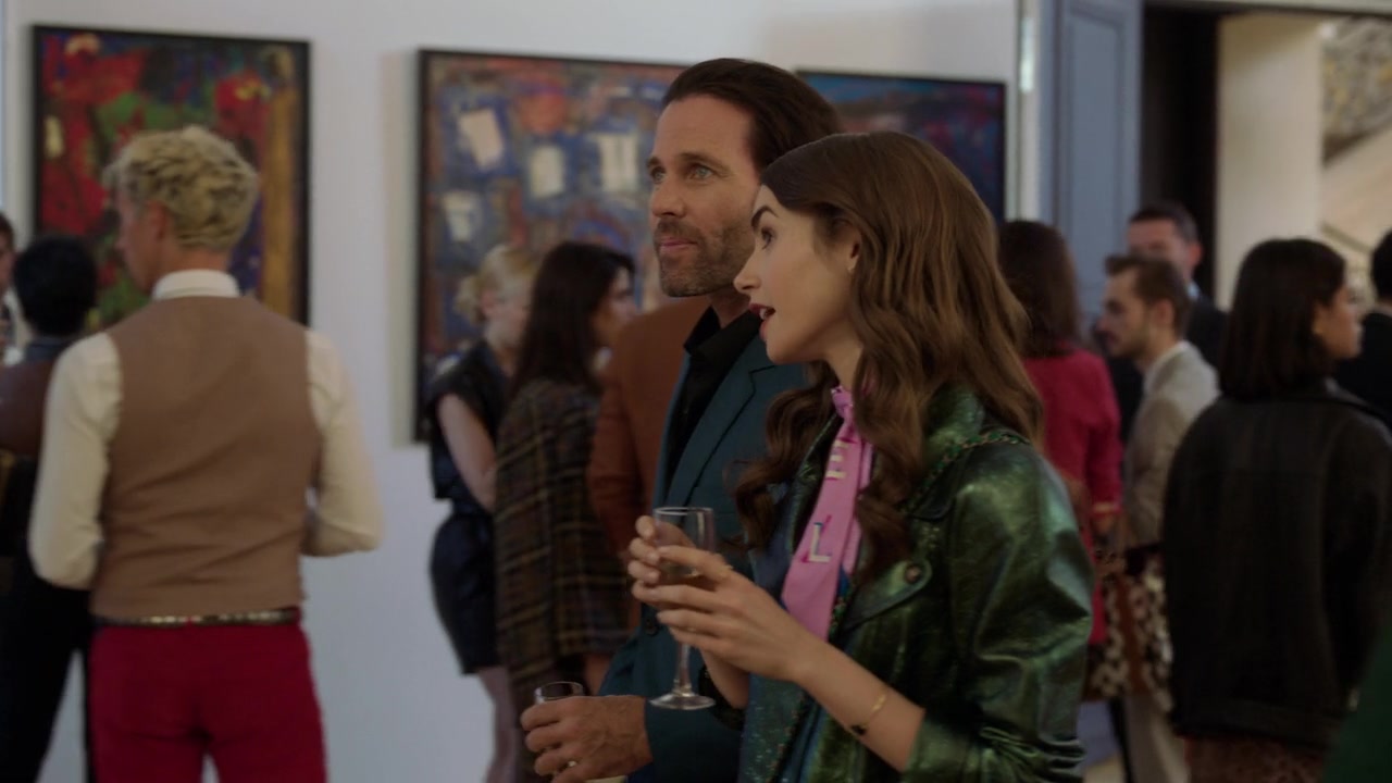 Emily_in_Paris_S01E04_A_Kiss_Is_Just_A_Kiss_720p_NF_WEB-DL_DDP5_1_x264-BTN_0572.jpg Emily_in_Paris_S01E04_A_Kiss_Is_Just_A_Kiss_720p_NF_WEB-DL_DDP5_1_x264-BTN_0572.jpg