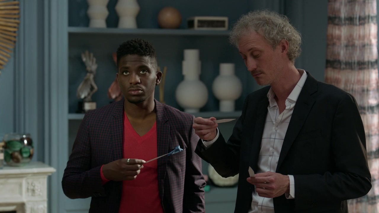 Emily_in_Paris_S01E04_A_Kiss_Is_Just_A_Kiss_720p_NF_WEB-DL_DDP5_1_x264-BTN_0666.jpg Emily_in_Paris_S01E04_A_Kiss_Is_Just_A_Kiss_720p_NF_WEB-DL_DDP5_1_x264-BTN_0666.jpg