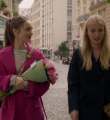 Emily_in_Paris_S01E04_A_Kiss_Is_Just_A_Kiss_720p_NF_WEB-DL_DDP5_1_x264-BTN_0064.jpg