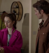 Emily_in_Paris_S01E04_A_Kiss_Is_Just_A_Kiss_720p_NF_WEB-DL_DDP5_1_x264-BTN_0195.jpg