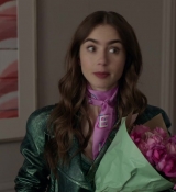 Emily_in_Paris_S01E04_A_Kiss_Is_Just_A_Kiss_720p_NF_WEB-DL_DDP5_1_x264-BTN_0331.jpg