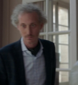 Emily_in_Paris_S01E04_A_Kiss_Is_Just_A_Kiss_720p_NF_WEB-DL_DDP5_1_x264-BTN_0397.jpg