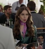 Emily_in_Paris_S01E04_A_Kiss_Is_Just_A_Kiss_720p_NF_WEB-DL_DDP5_1_x264-BTN_0454.jpg