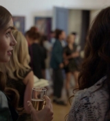 Emily_in_Paris_S01E04_A_Kiss_Is_Just_A_Kiss_720p_NF_WEB-DL_DDP5_1_x264-BTN_0509.jpg