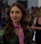 Emily_in_Paris_S01E04_A_Kiss_Is_Just_A_Kiss_720p_NF_WEB-DL_DDP5_1_x264-BTN_0543.jpg