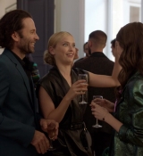 Emily_in_Paris_S01E04_A_Kiss_Is_Just_A_Kiss_720p_NF_WEB-DL_DDP5_1_x264-BTN_0546.jpg