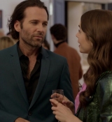 Emily_in_Paris_S01E04_A_Kiss_Is_Just_A_Kiss_720p_NF_WEB-DL_DDP5_1_x264-BTN_0591.jpg