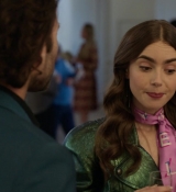 Emily_in_Paris_S01E04_A_Kiss_Is_Just_A_Kiss_720p_NF_WEB-DL_DDP5_1_x264-BTN_0592.jpg