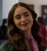 Emily_in_Paris_S01E04_A_Kiss_Is_Just_A_Kiss_720p_NF_WEB-DL_DDP5_1_x264-BTN_0614.jpg