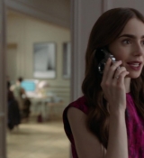 Emily_in_Paris_S01E04_A_Kiss_Is_Just_A_Kiss_720p_NF_WEB-DL_DDP5_1_x264-BTN_0715.jpg
