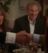 Emily_in_Paris_S01E04_A_Kiss_Is_Just_A_Kiss_720p_NF_WEB-DL_DDP5_1_x264-BTN_0968.jpg