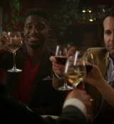Emily_in_Paris_S01E04_A_Kiss_Is_Just_A_Kiss_720p_NF_WEB-DL_DDP5_1_x264-BTN_0978.jpg